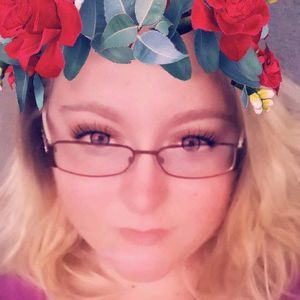 Meet your Posher, Lacy